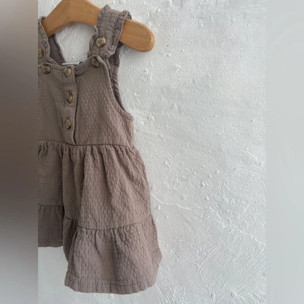 Nicole Miller Taupe Textured Button-Front Ruffle Dress